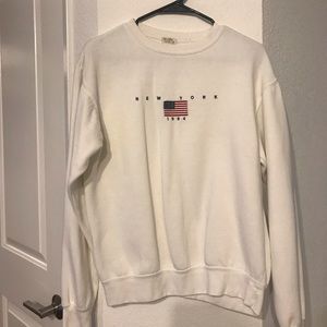Brandy Melville Sweatshirt